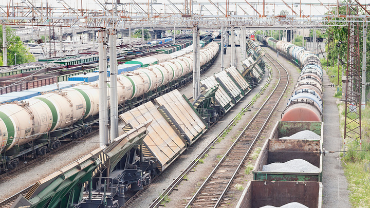 Работу локомотивов приостановили на предприятии «СДС» в Кузбассе из-за нарушений промбезопасности