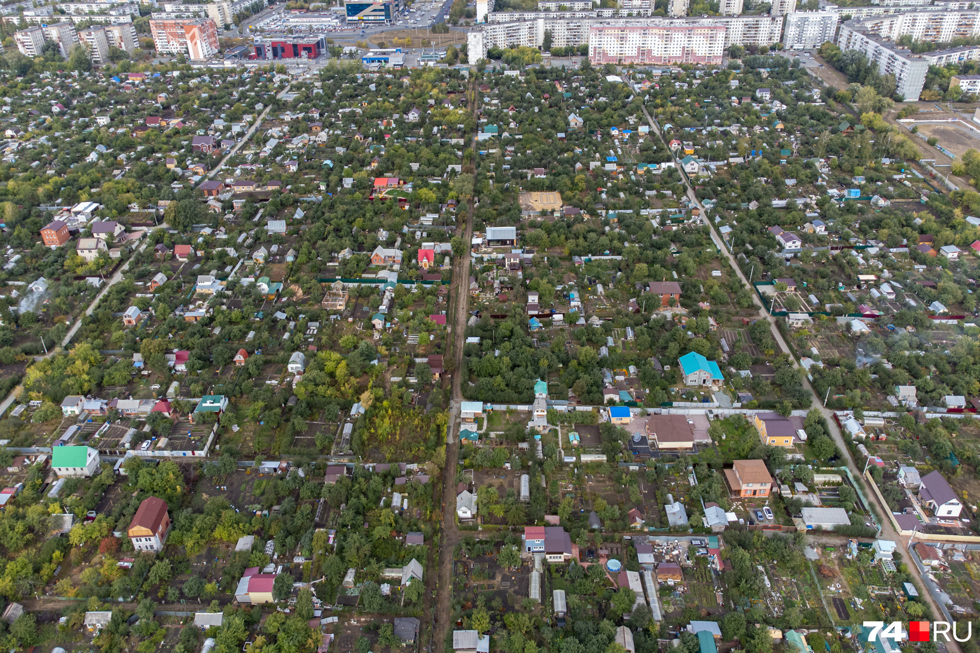Сложно представить, но в Челябинске еще сохранились зеленые островки Сложно представить, но в Челябинске еще сохранились зеленые островки