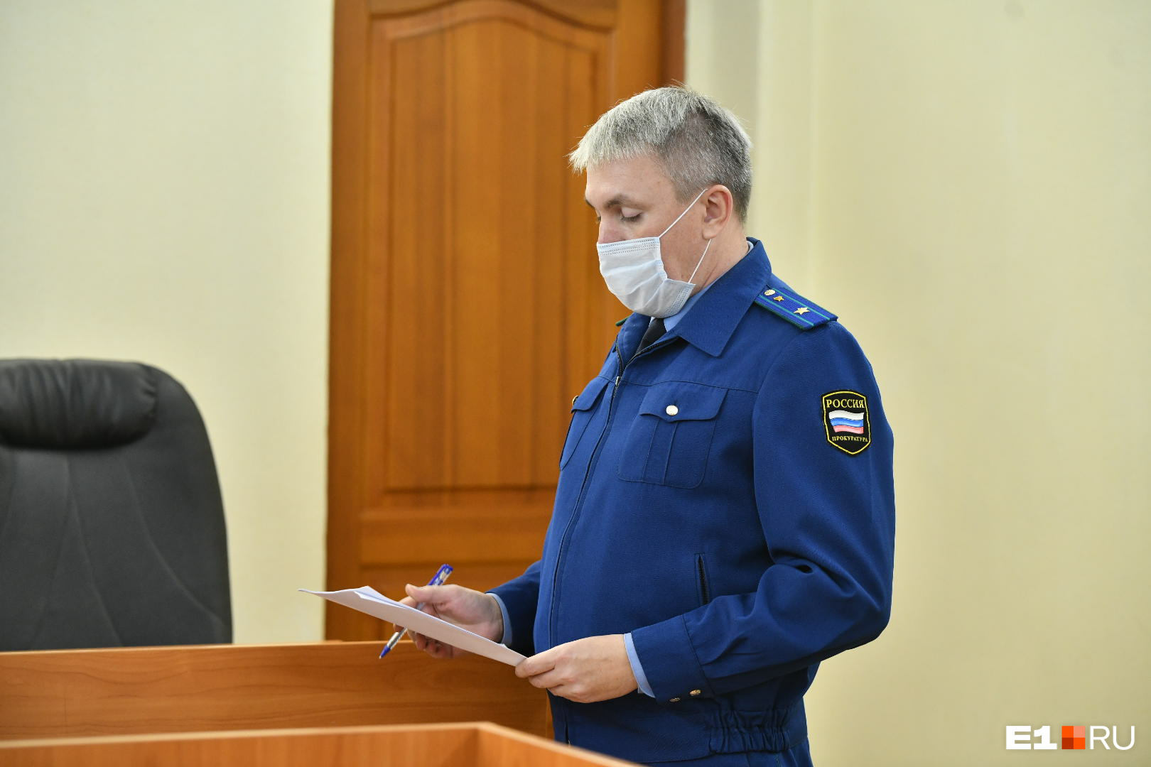 Представитель обвинения запросил относительно мягкий срок для Дмитрия учитывая его деятельного раскаяния и помощи расследованию