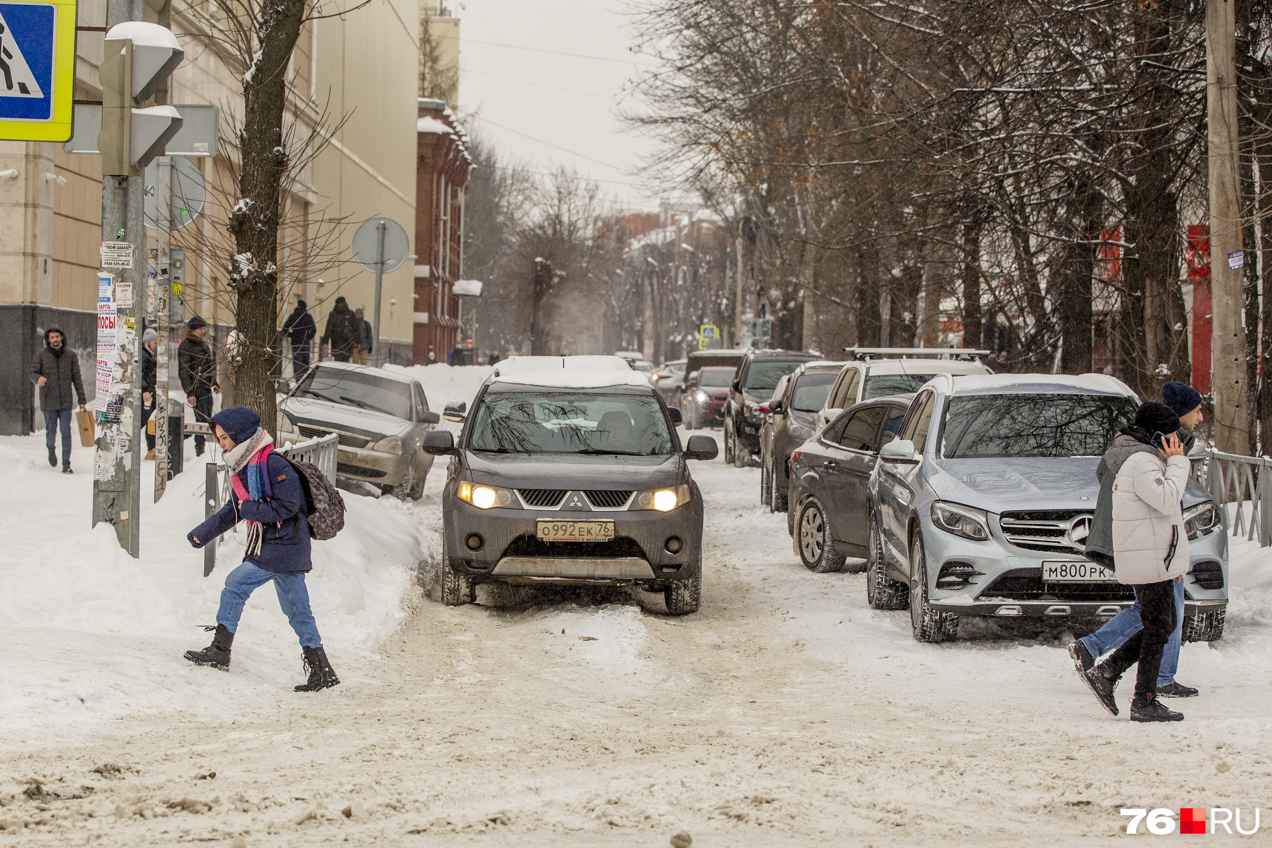 Снег обязательно пропадет с дорог — не справятся коммунальщики, так по весне сам растает