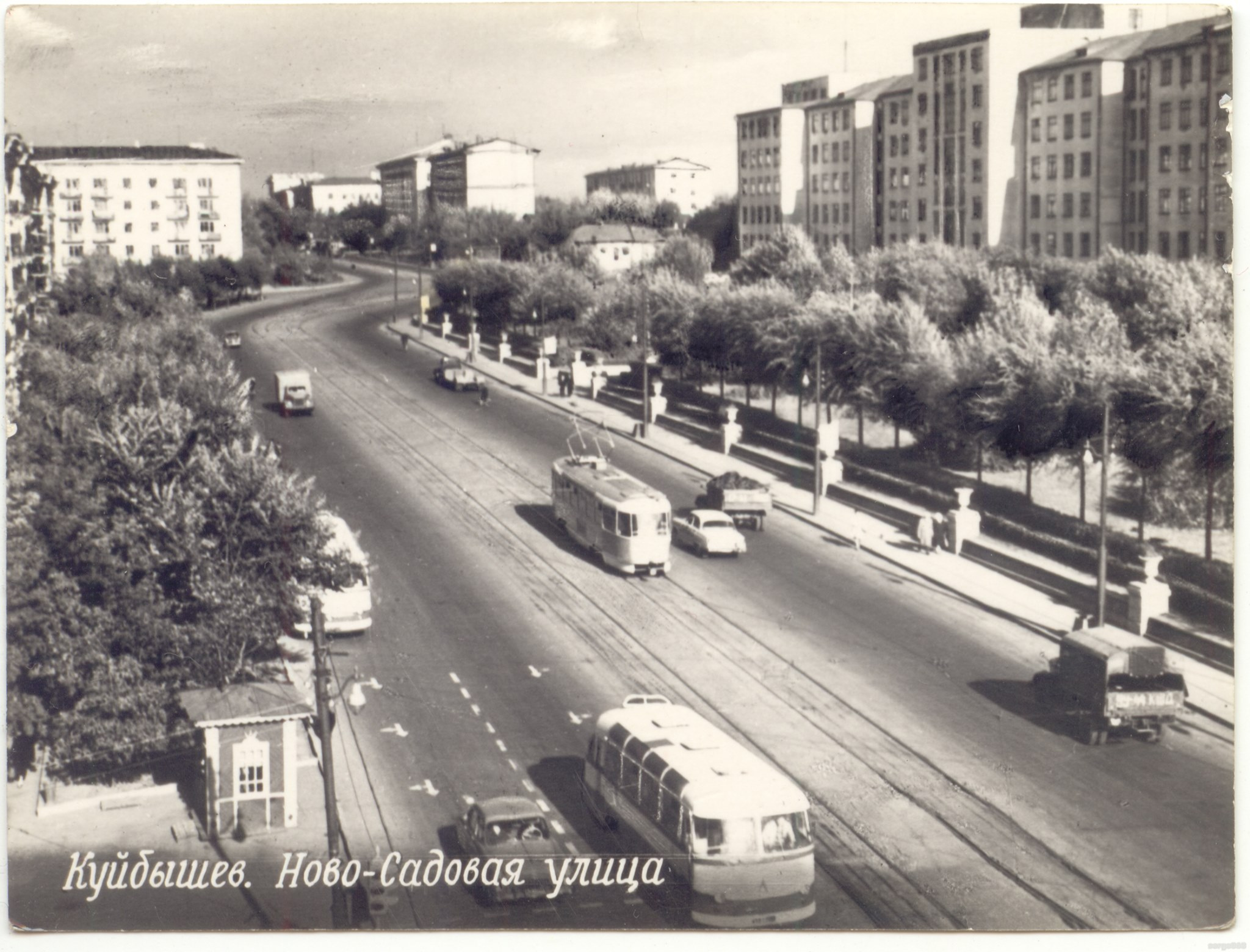 А вы помните Ново-Садовую почти без машин?