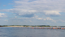 Шли по мели и перестраховывались на течение: как прошел заплыв <nobr class="_">X-Waters</nobr> Volga 2021 в Нижнем Новгороде