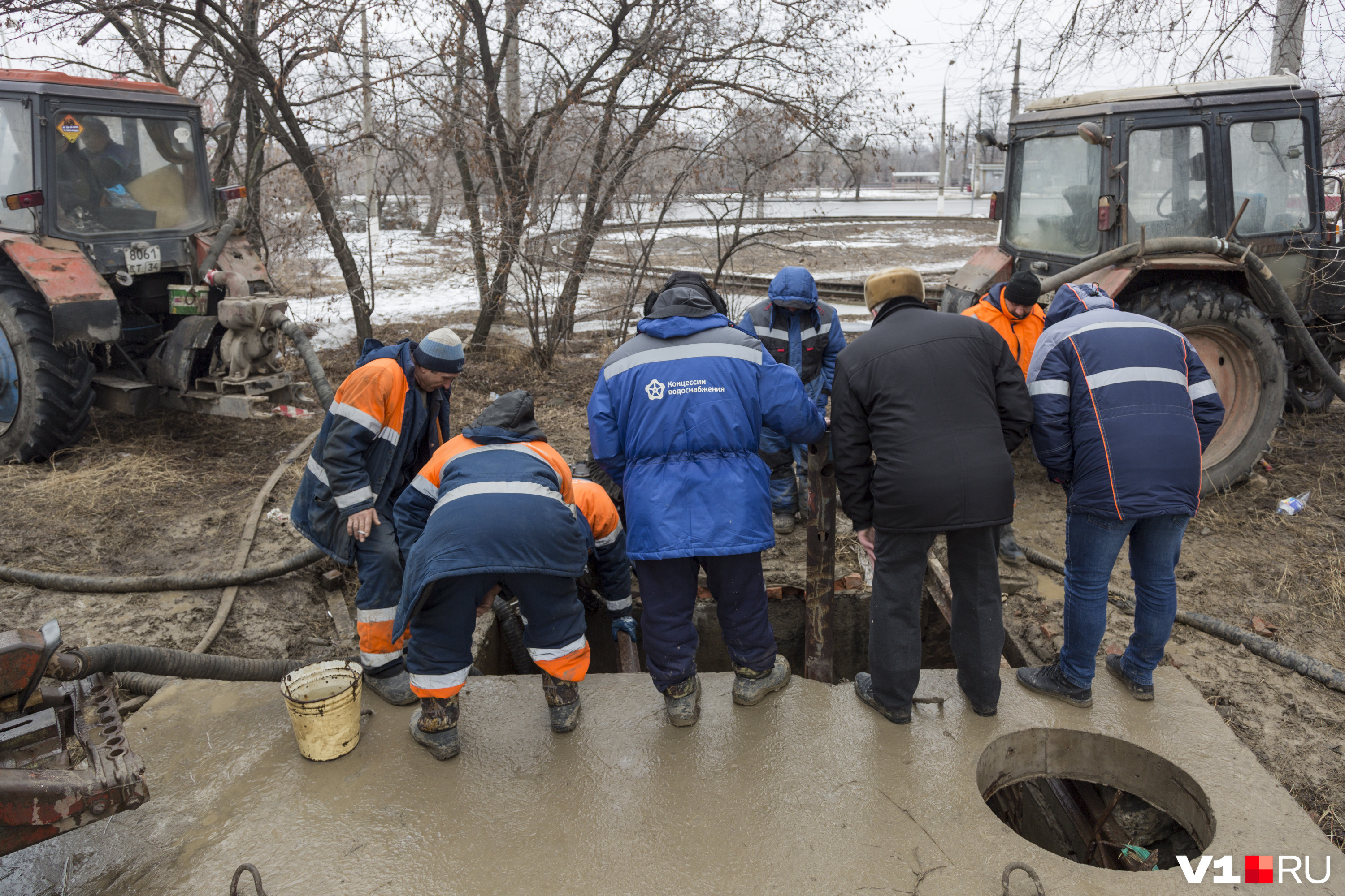 Концессии водоснабжения волгоград. Концессии водоснабжения Краснооктябрьский район. Авария водопровода в Волгограде сегодня в Тракторозаводском районе.