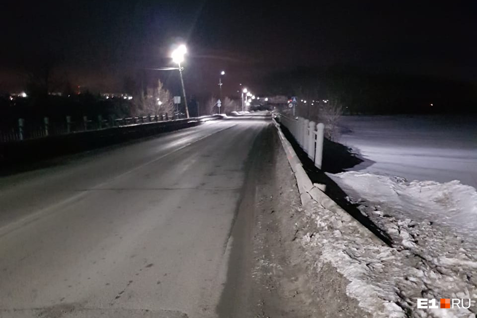 Мост, на котором произошел смертельный наезд Мост, на котором произошел смертельный наезд