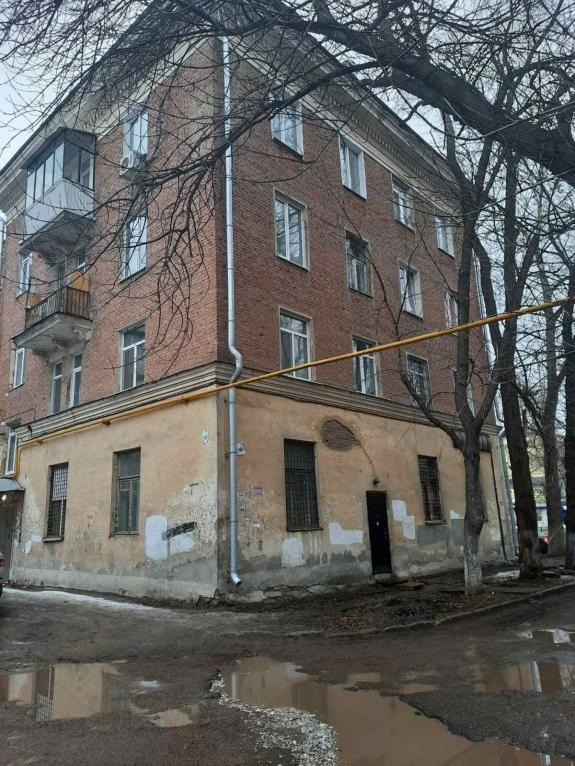 Прокуратура проверит, как представители управляющей компании занимались содержанием дома на Воронежской