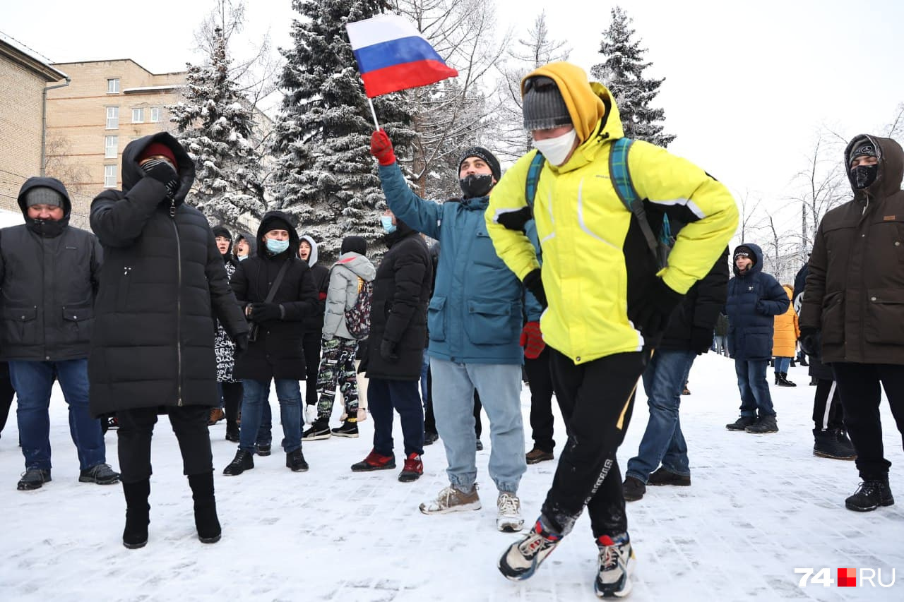 Ну а кто остался на свободе, спокойно разошлись Ну а кто остался на свободе, спокойно разошлись