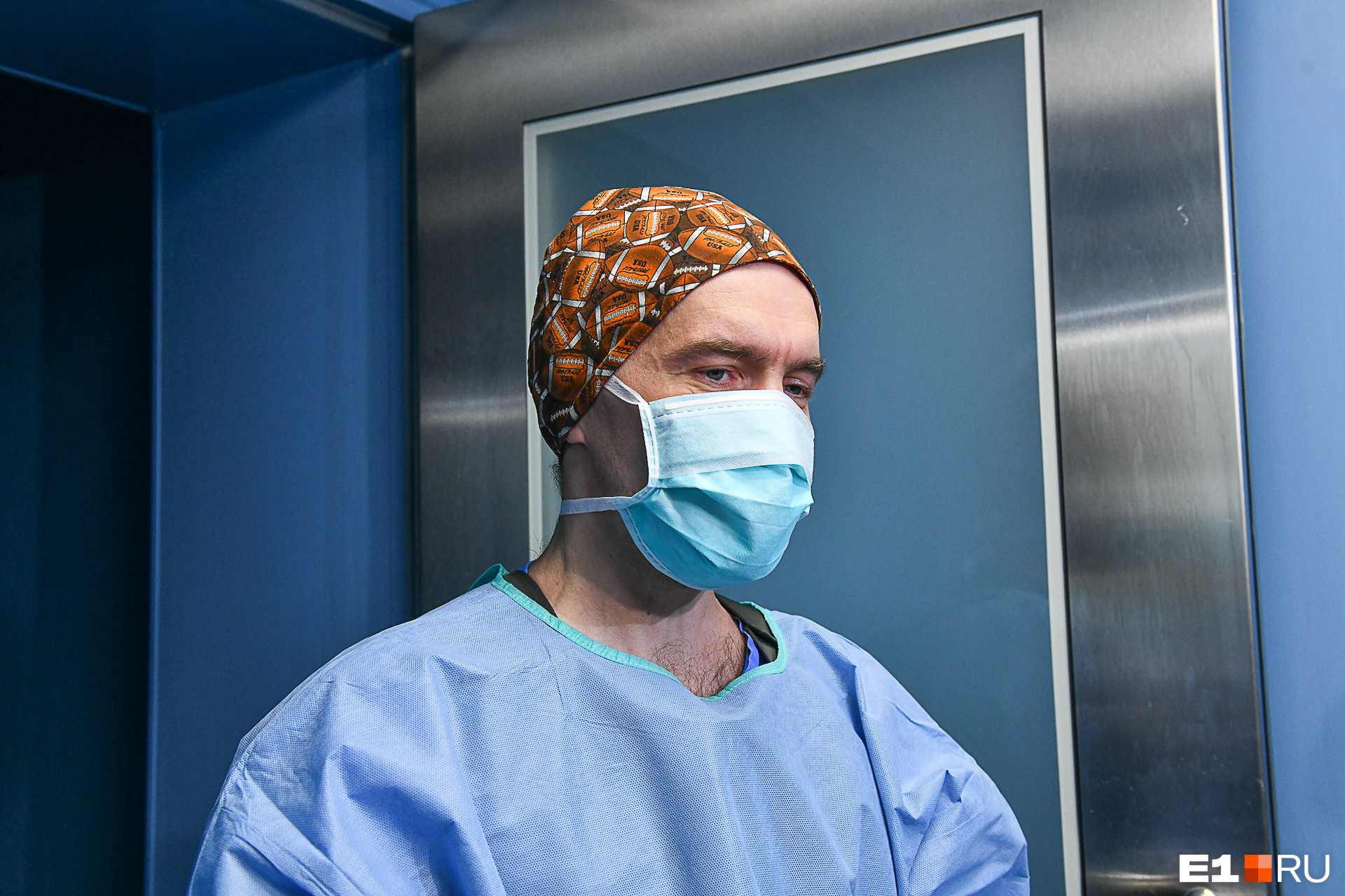 На фото нейрохирург Дмитрий Ефимов, который проводил эту операцию