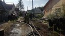 На Чусовском тракте вспыхнул крупный пожар в садах