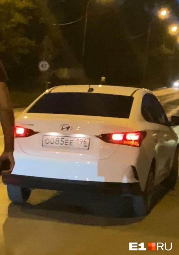 Домой девушка добиралась уже на другом такси Домой девушка добиралась уже на другом такси