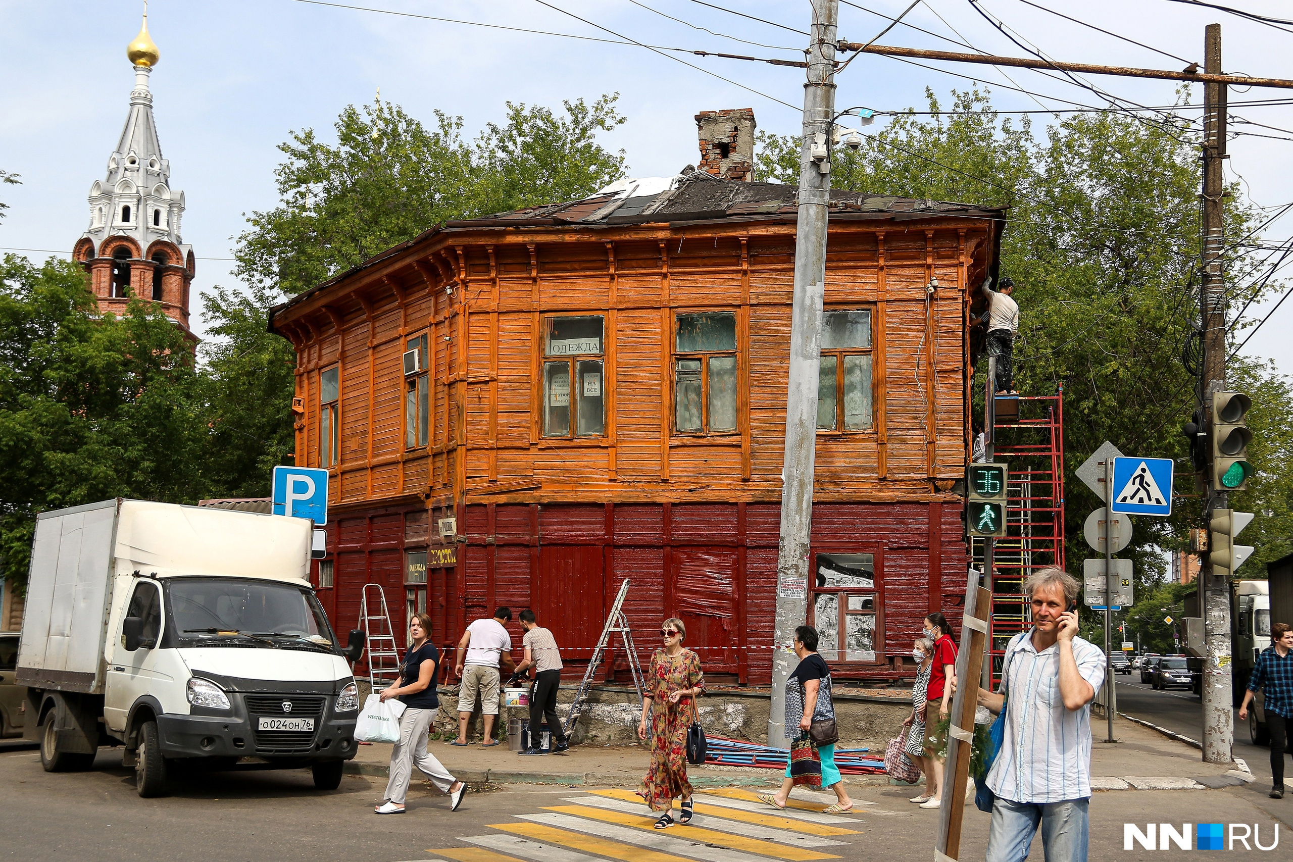 Фасад дома <nobr class="_">№ 38</nobr> выходит на улицы Трудовая и Белинского