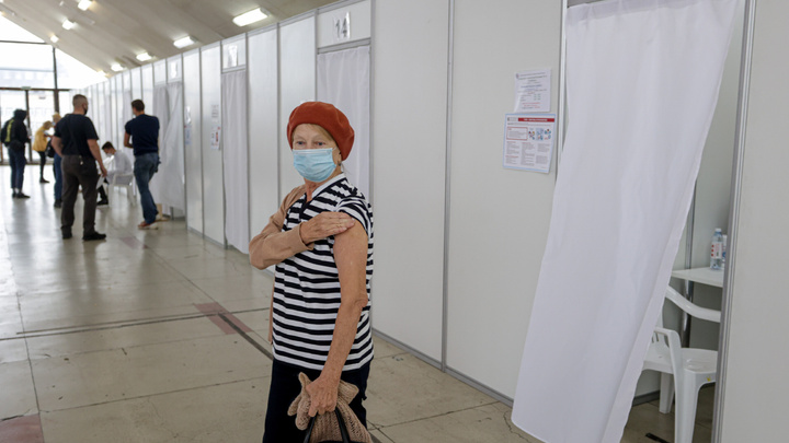 Глава Минздрава Челябинской области прокомментировал жалобы на отсутствие вакцины «Спутник Лайт»