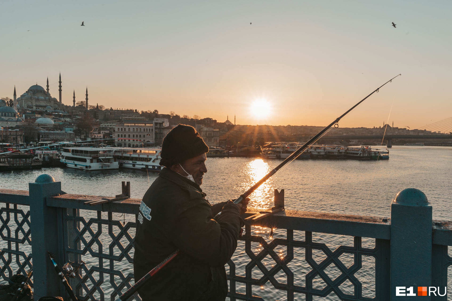 Рыбак на Галатском мосту