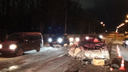 В Новосибирске «Тойота» выехала на встречку и врезалась в <nobr class="_">«Кадиллак» —</nobr> пострадали пять человек