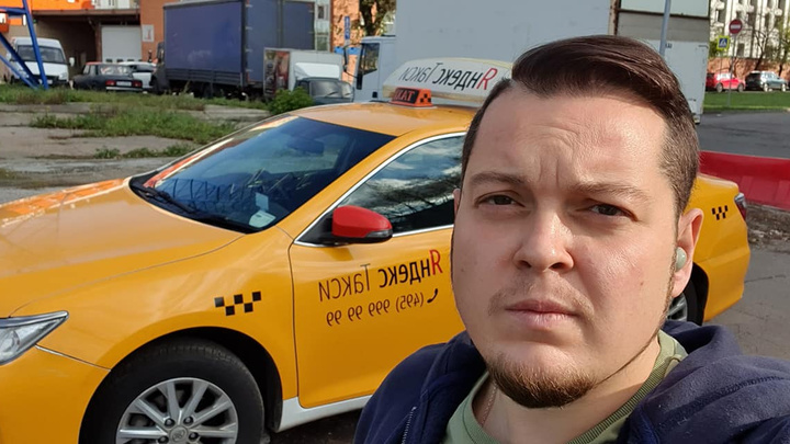 Из-за дефицита машин «Яндекс» попросил АВТОВАЗ о поставках для такси. Что за этим последует?