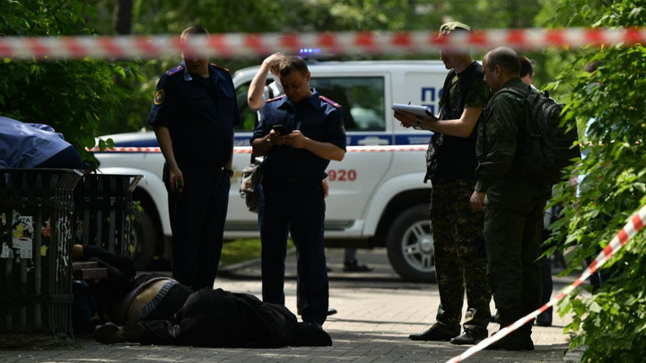 Следователи заявили, что убийца трех человек в центре Екатеринбурга ранее не был судим