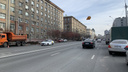 Снесли парковки и нарисовали выделенки: обзор трех важнейших улиц Новосибирска после скандального ремонта