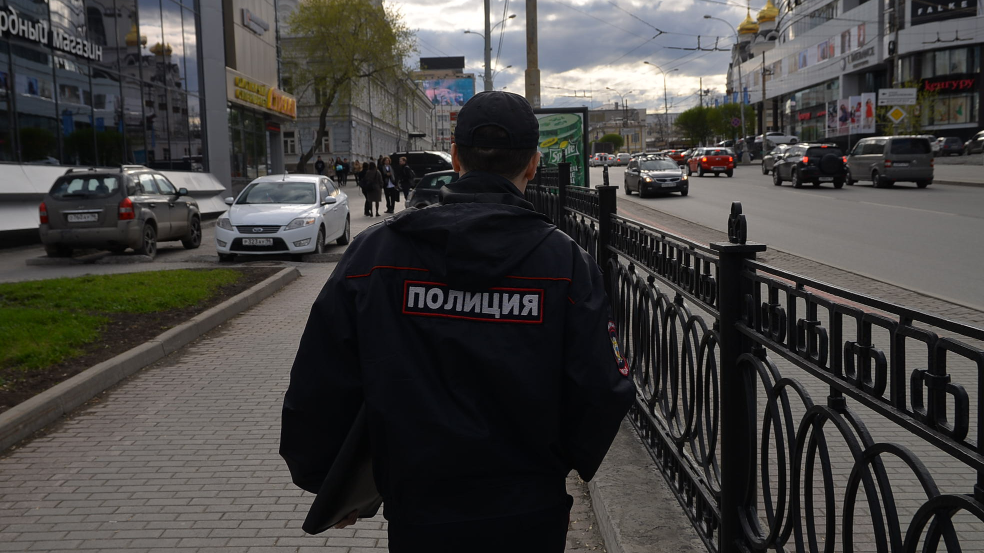 «Считают за рабов». Полицейские из Екатеринбурга объяснили, почему их становится всё меньше