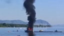 На Красноярском водохранилище сгорел катер