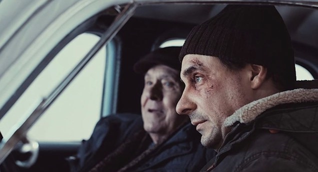 Кадр из сериала «Везёт» Кадр из сериала «Везёт»