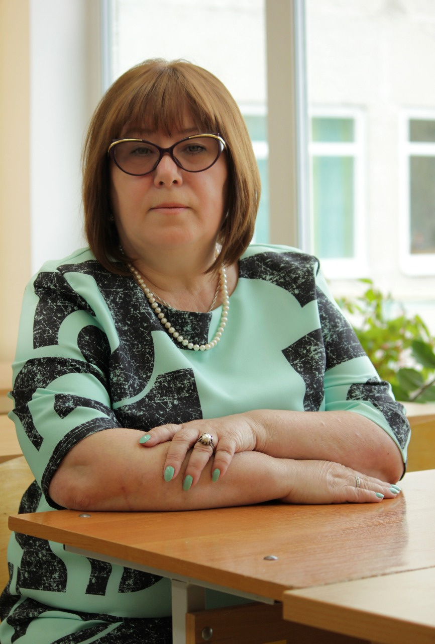 Надежда Чукреева 30 лет работала в школе, учила детей истории