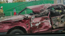 «От машины живого места не осталось»: появилось видео ДТП с грузовиком на Мичурина