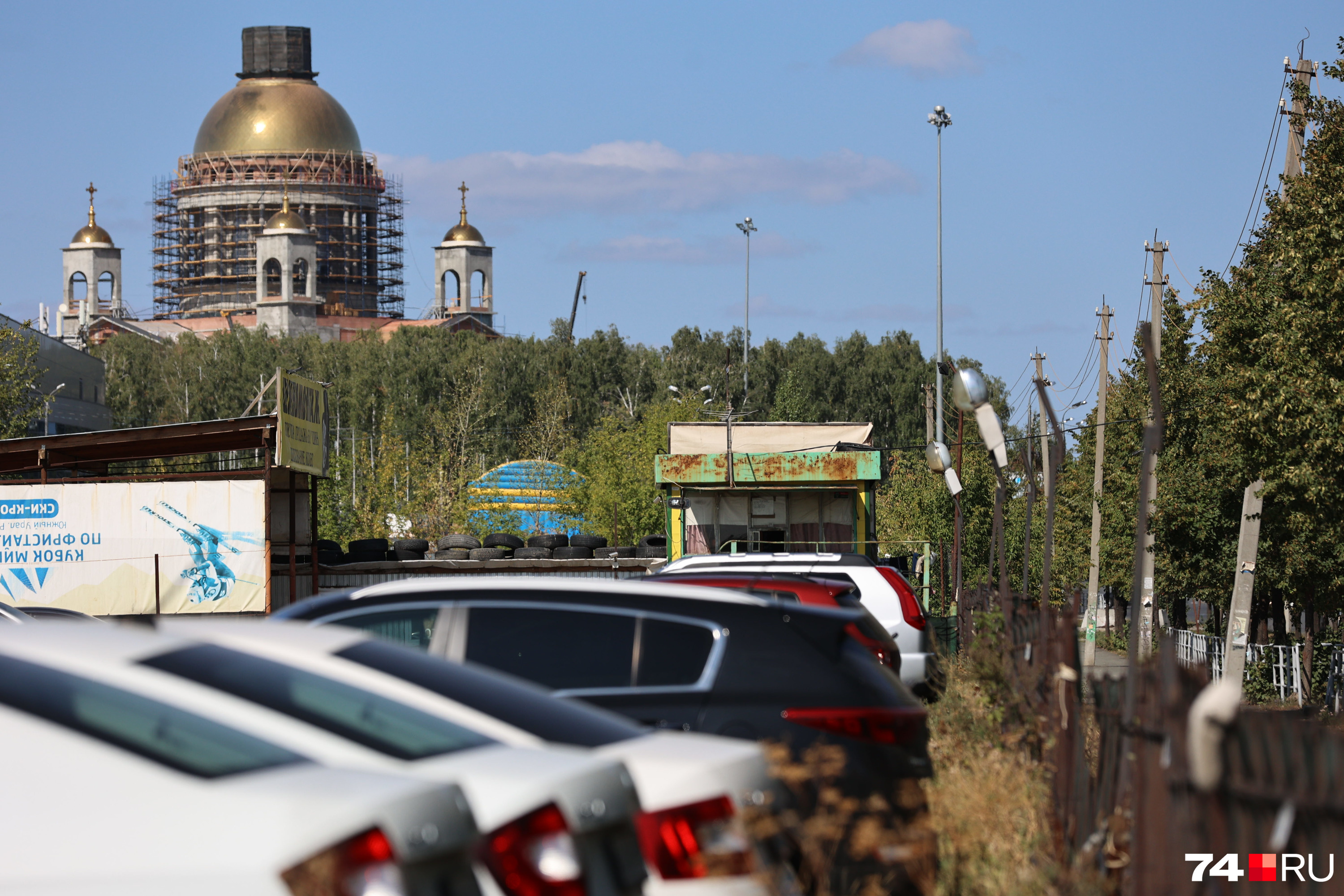 Но мест на парковках в новых ЖК, судя по всему, хватит не всем их соседям Но мест на парковках в новых ЖК, судя по всему, хватит не всем их соседям