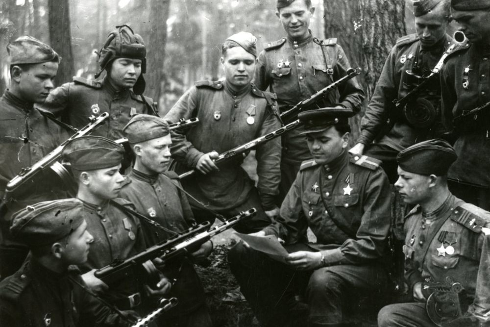 Редкие цветные фото вов 1941 1945 с описанием историей