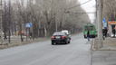 Лишения прав не боятся: место в Новосибирске, где водители сокращают путь по встречной полосе (схема нарушений)