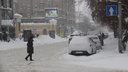 Из-за сильных снегопадов на дорогах станет <nobr class="_">опасно —</nobr> ГИБДД выпустила предупреждения для новосибирцев