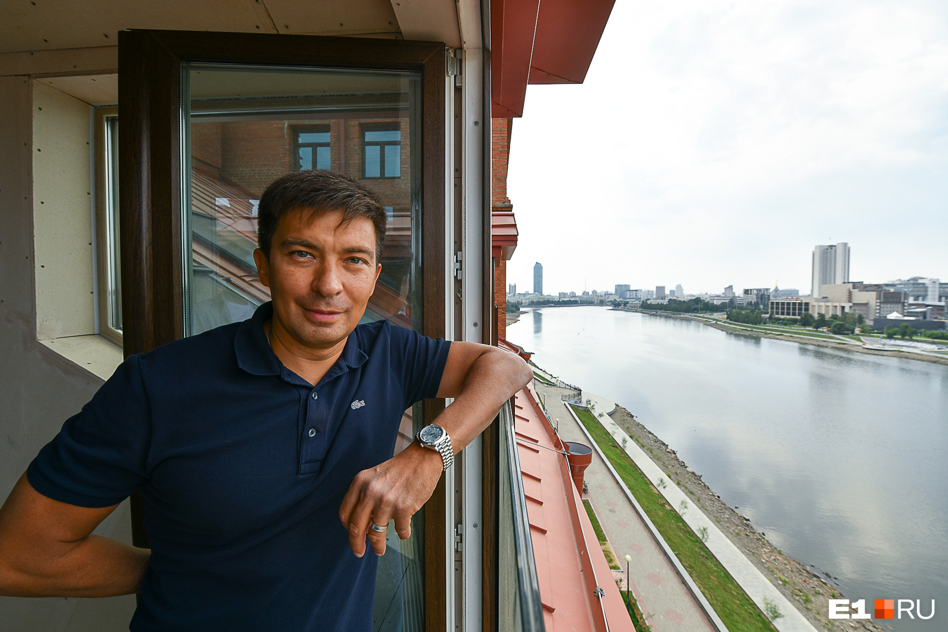 Из самой маленькой квартиры открывается вид на «Екатеринбург-Сити»