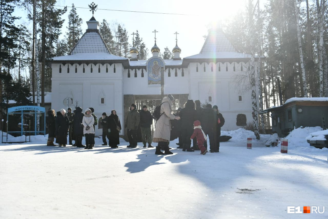 Полиции нигде не видно Полиции нигде не видно