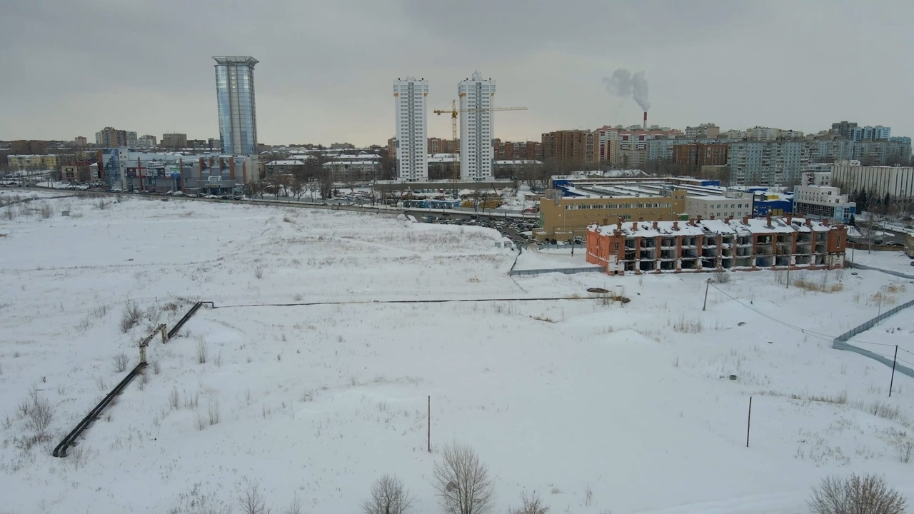 Корпуса завода снесли Корпуса завода снесли