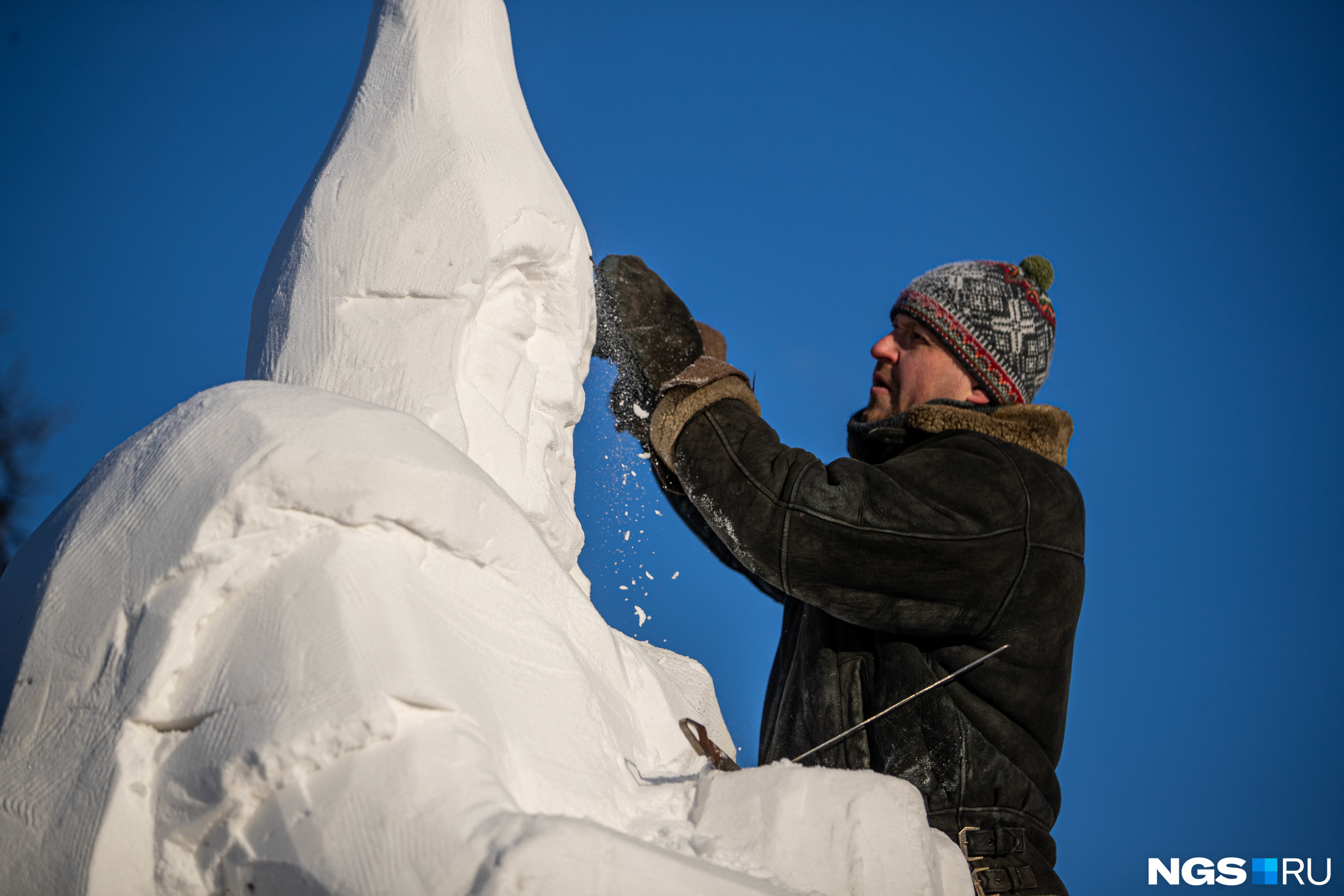 На создание произведений искусства из снега у художников было всего <nobr class="_">4 дня</nobr>