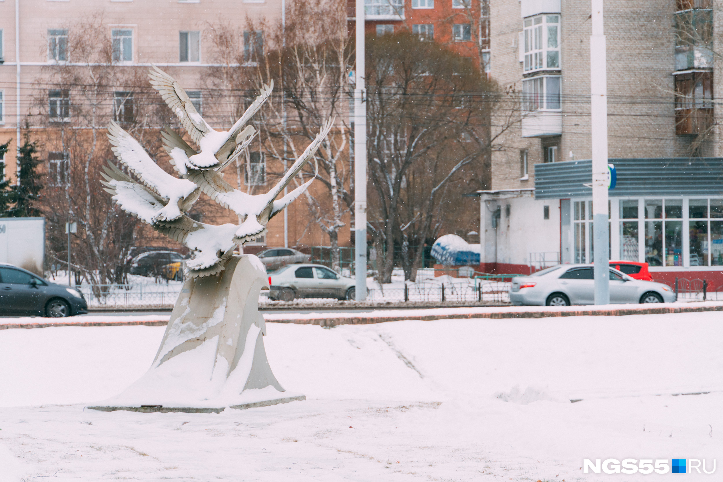 Реальный омск. Минприроды Омск. Мороз в Омске картинки. Новогодний Омск 2021 фото. Омск 2021 предновогодние фото.