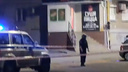 Силовики оцепили магазин в центре Челябинска