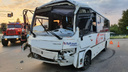 В Рыбинске столкнулись бензовоз и рейсовый автобус: есть пострадавшие