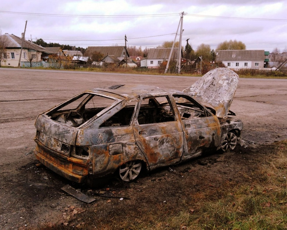 Вот так выглядела машина Марины после поджога