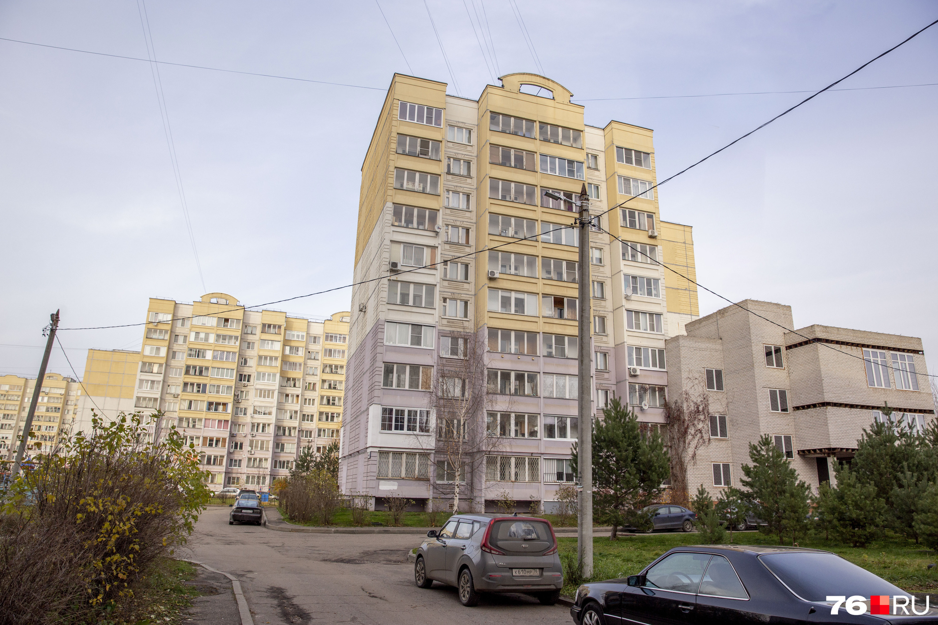 В Ярославле люди разбирали 1–2-комнатные квартиры на средних этажах