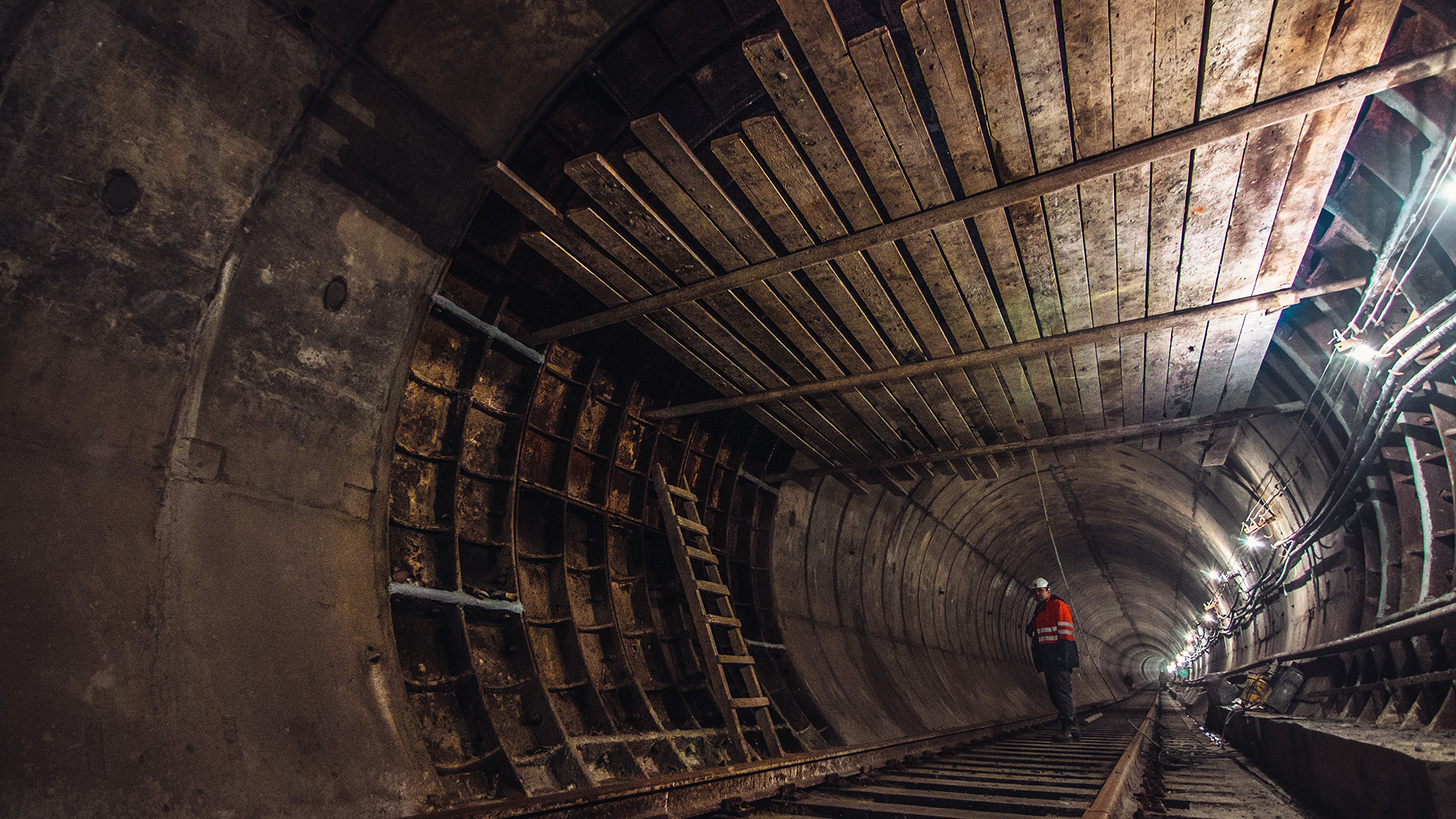 Доставку в Самару тоннелепроходческих щитов для метро сдвинули на несколько месяцев