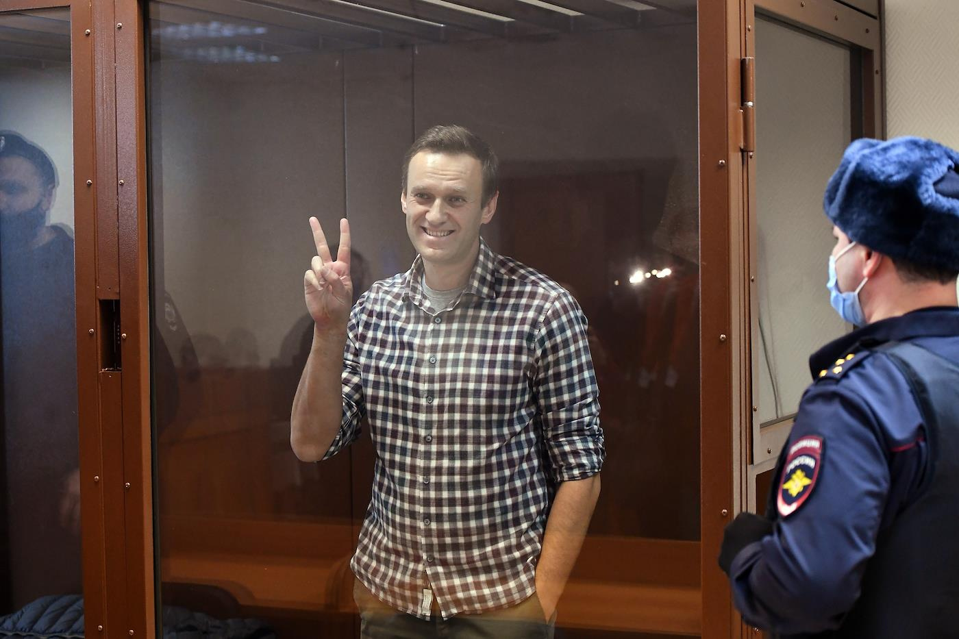 Алексей Навальный в Бабушкинском суде по делу «Ив Роше»