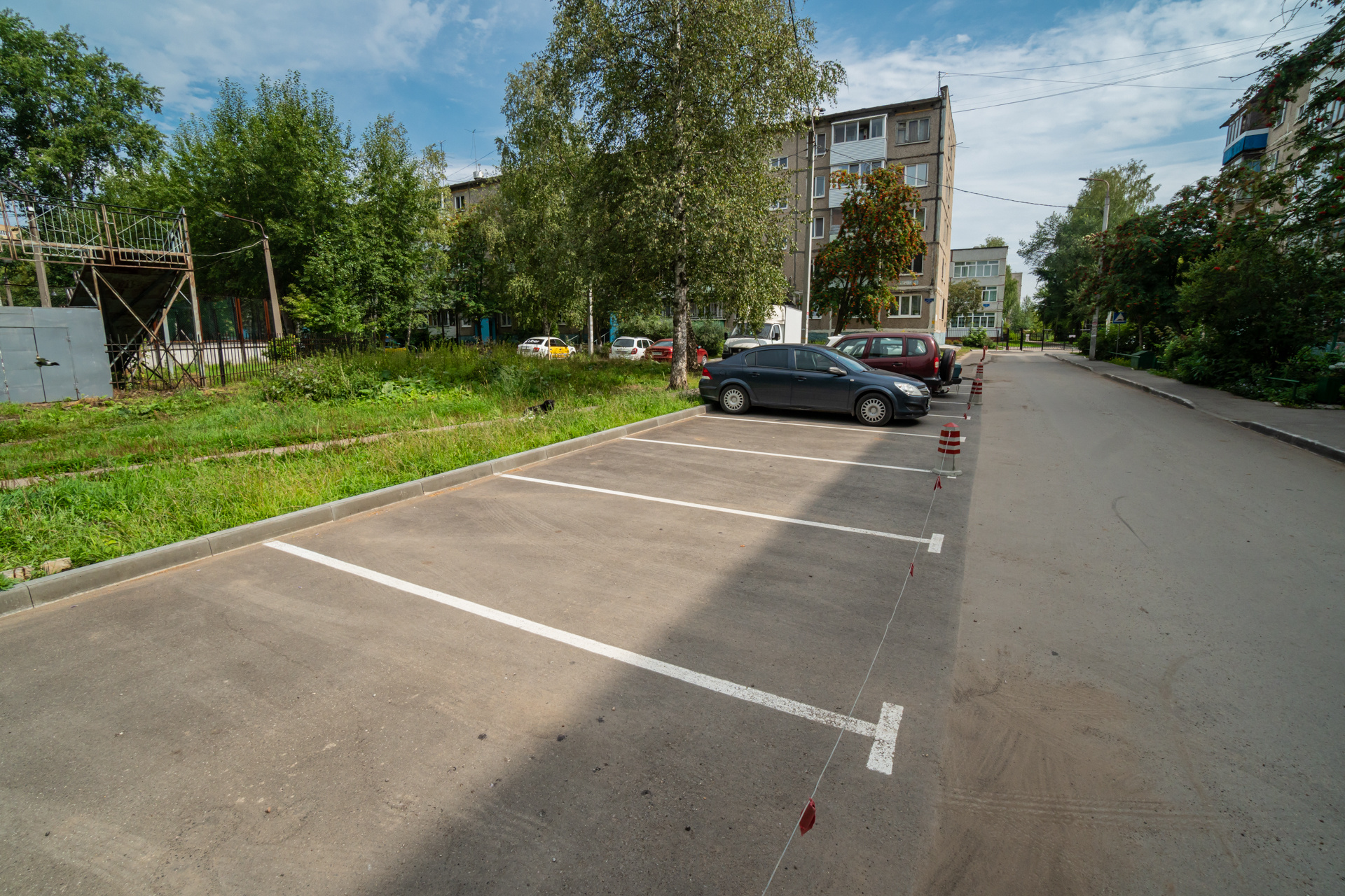 Двор по Гашкова, 29б