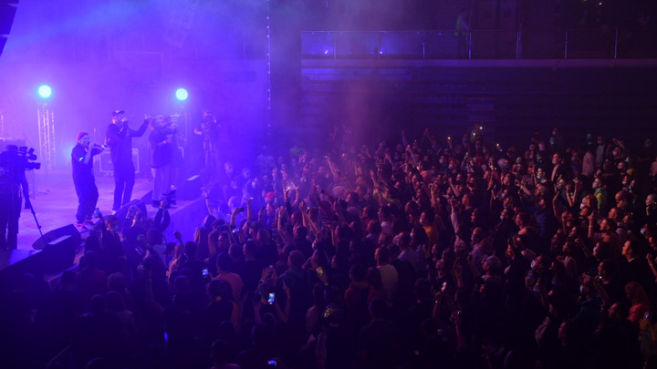«Ждем еще большей вспышки коронавируса»: екатеринбуржцы пришли в ужас от огромных толп людей на «Ночи музыки»