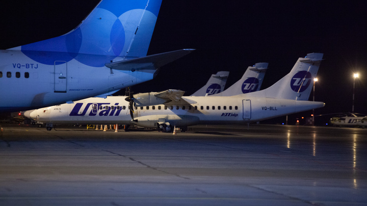 «12 часов без еды и воды»: пассажиры рейса Тюмень — Москва застряли в аэропорту Нижнего Новгорода