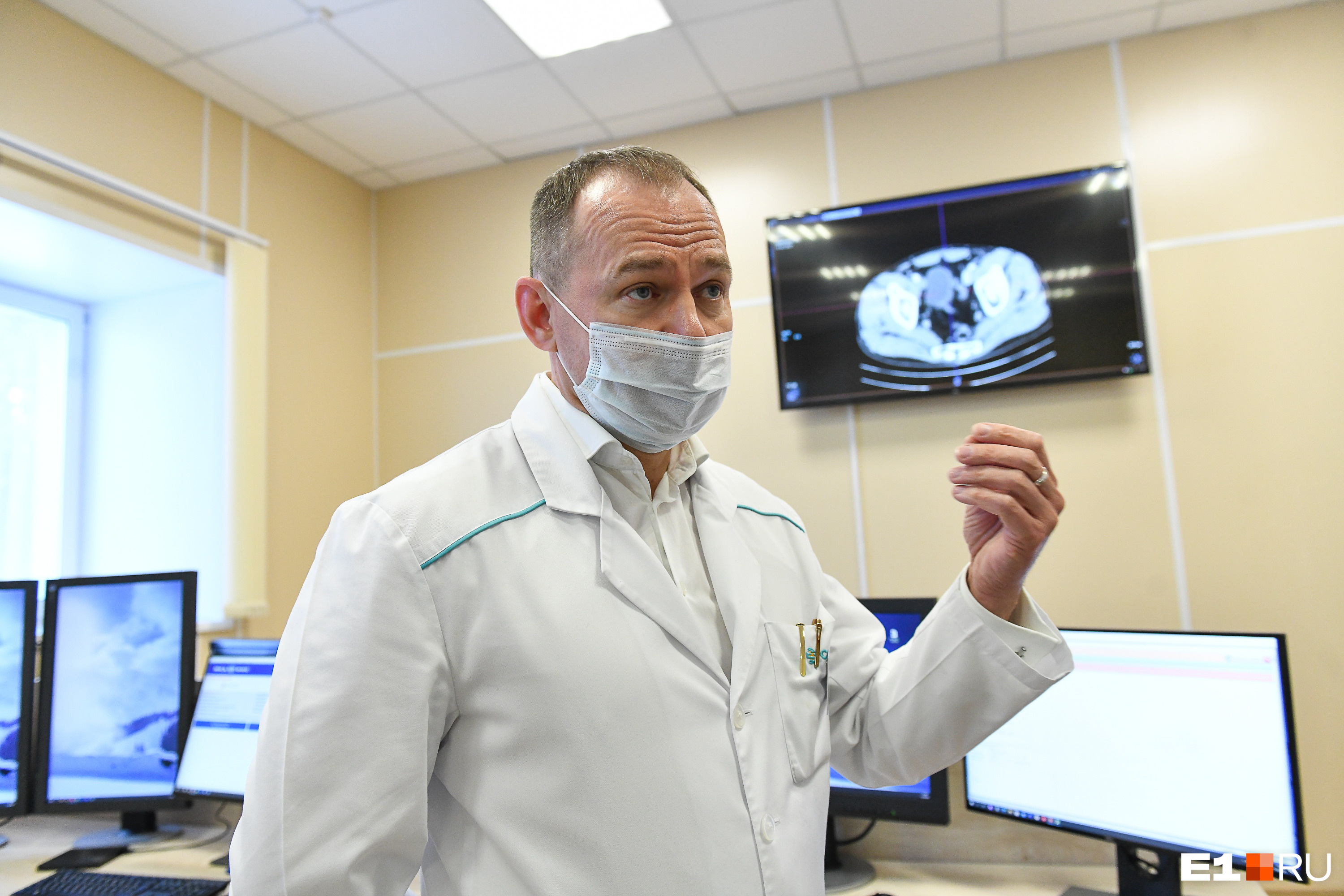 Владимир Елишев рассказал, что почти половина из тех, кто умирает от онкологии, — это диспансерные больные
