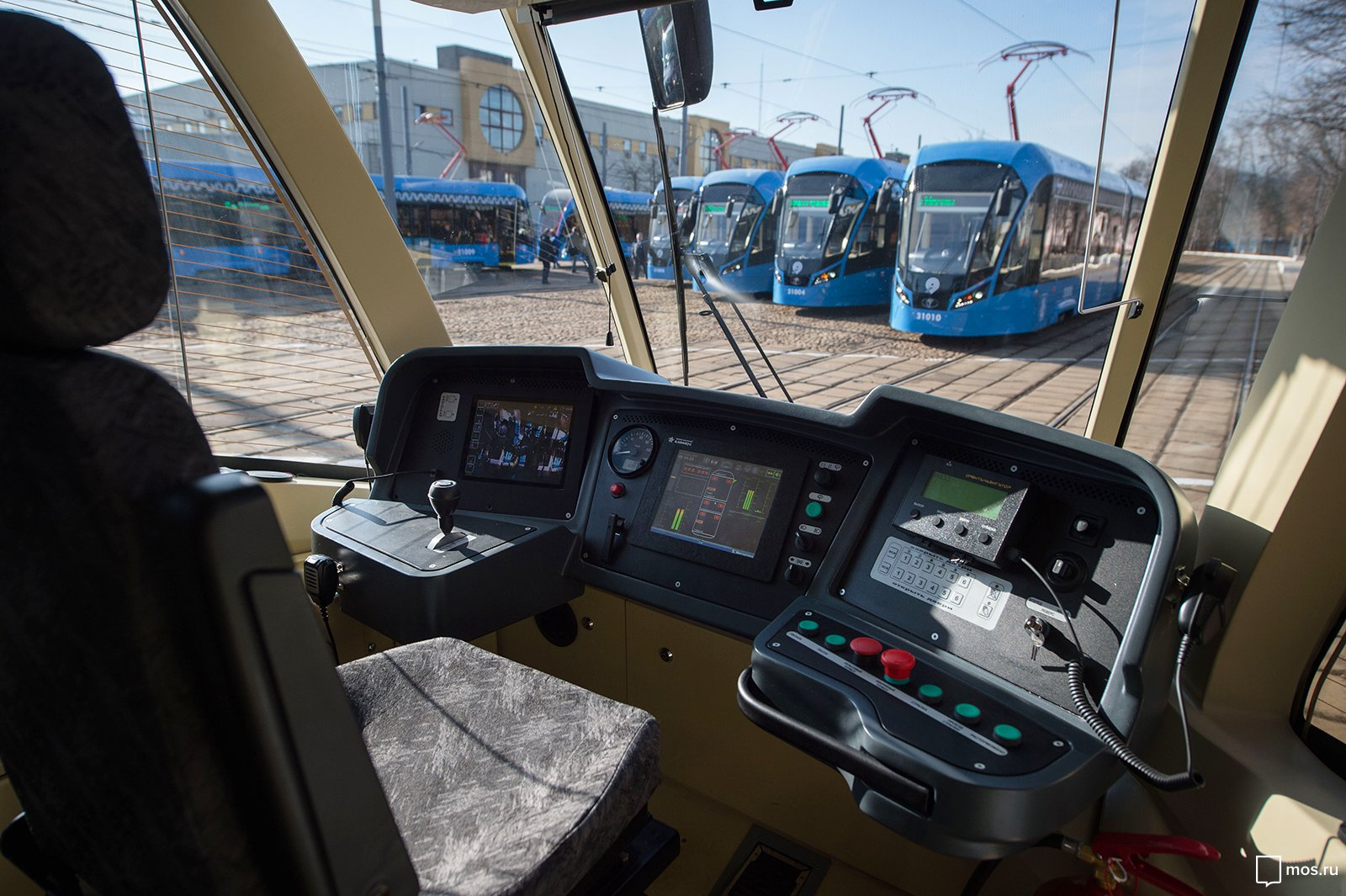 Интерьер кабины трамваев «Витязь-М»