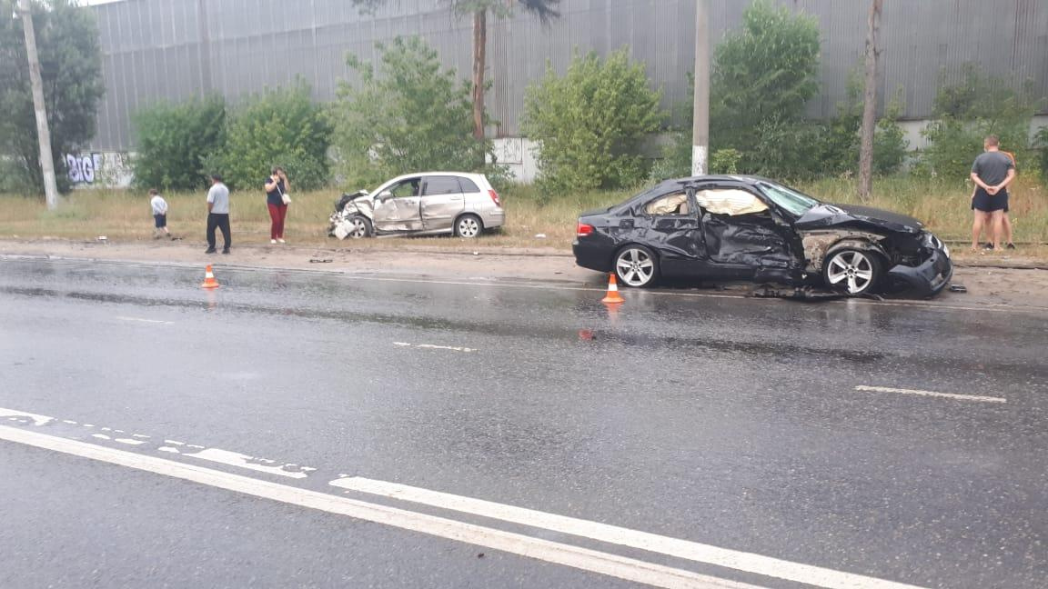 Дама на BMW устроила ДТП с пострадавшими в Липецке и станцевала на камеру