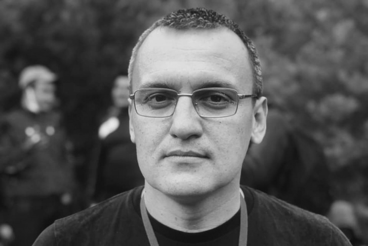 Руслан Валиев был задержан одним из первых во время митинга Руслан Валиев был задержан одним из первых во время митинга