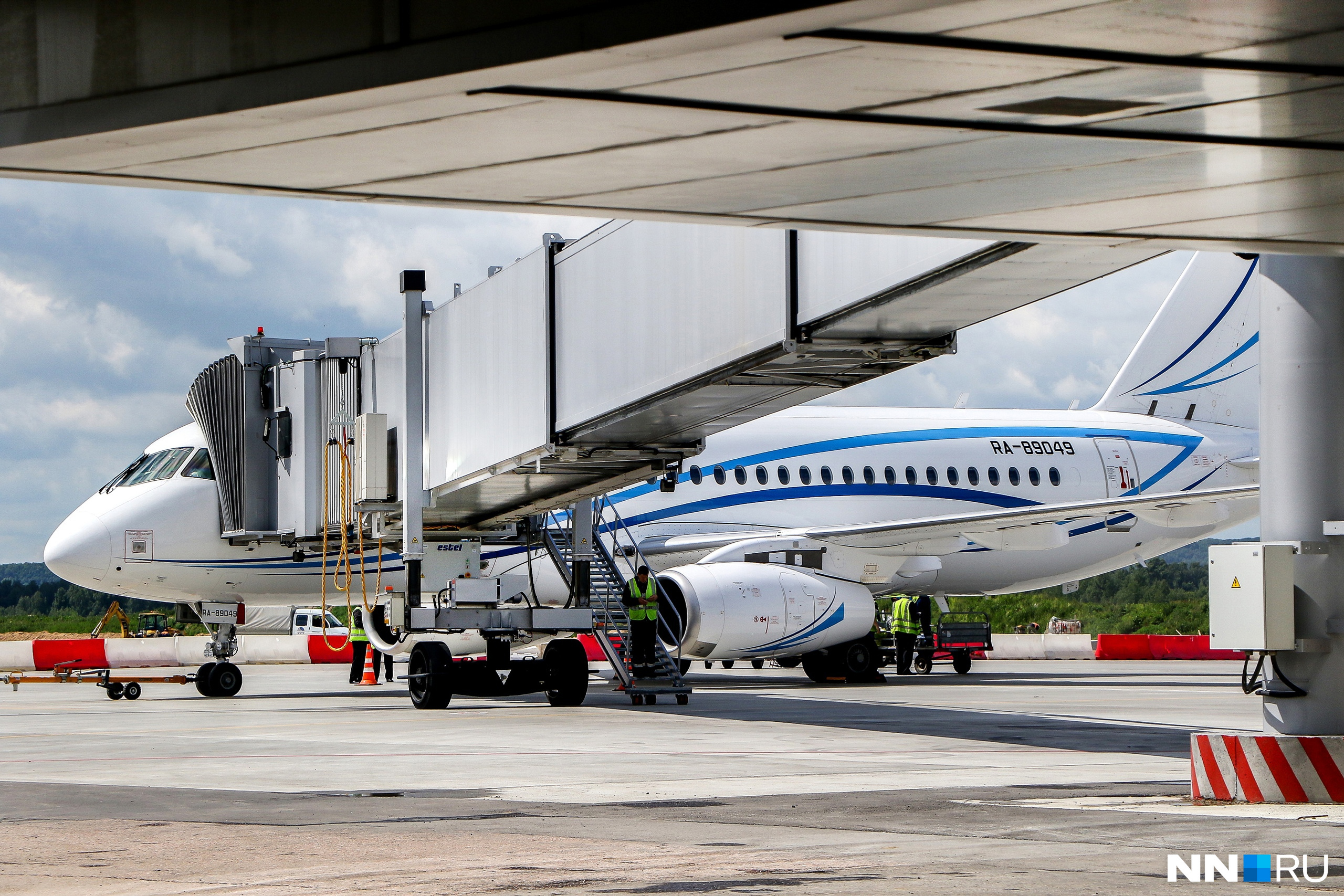 самолеты авиакомпании аэрофлот. як-42 саратовские авиалинии. Su0530 самолет какой. смартавиа самолеты 737 800. Crj-200 ювт.