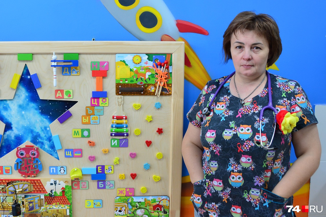 Пульмонолог Татьяна Алиева считает, что к детскому ковиду пора отнестись со всей серьезностью Пульмонолог Татьяна Алиева считает, что к детскому ковиду пора отнестись со всей серьезностью