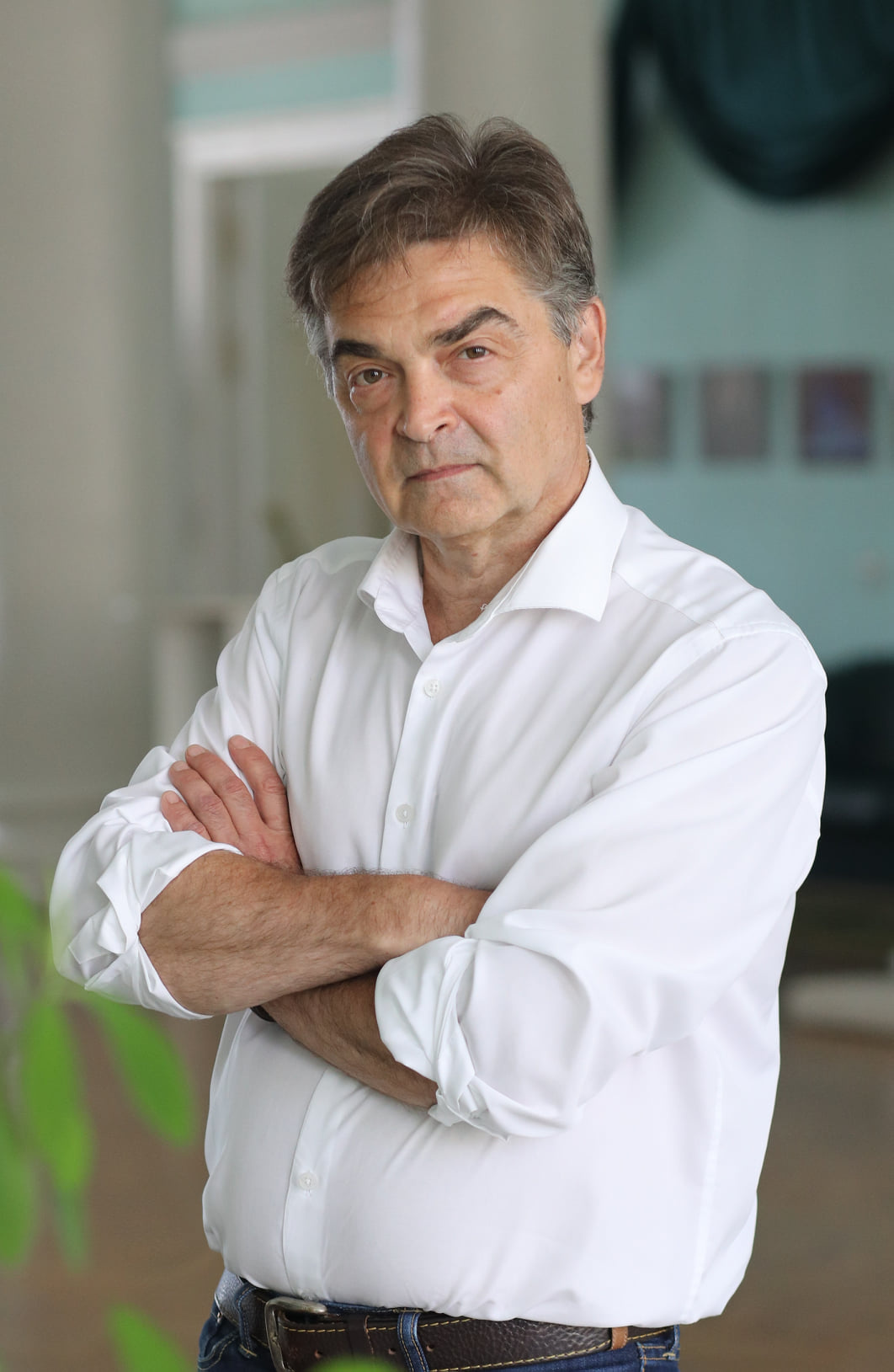 рогачев сергей петрович. чехов юрий викторович волгоград. лукин писатель. александр пикман саратов. знаменитые люди волгограда.